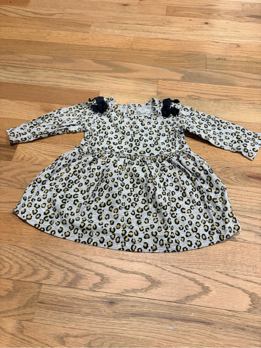 Carter’s baby girl leopard print shirt dress with bow accents